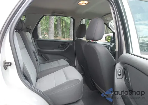 2005 Ford Escape Xls from USA, damaged, VIN 1FMYU92Z75KC79512